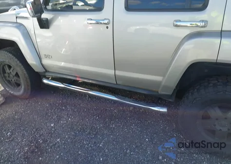 2006 Hummer H3 Suv из США, поврежденный, VIN 5GTDN136268295162